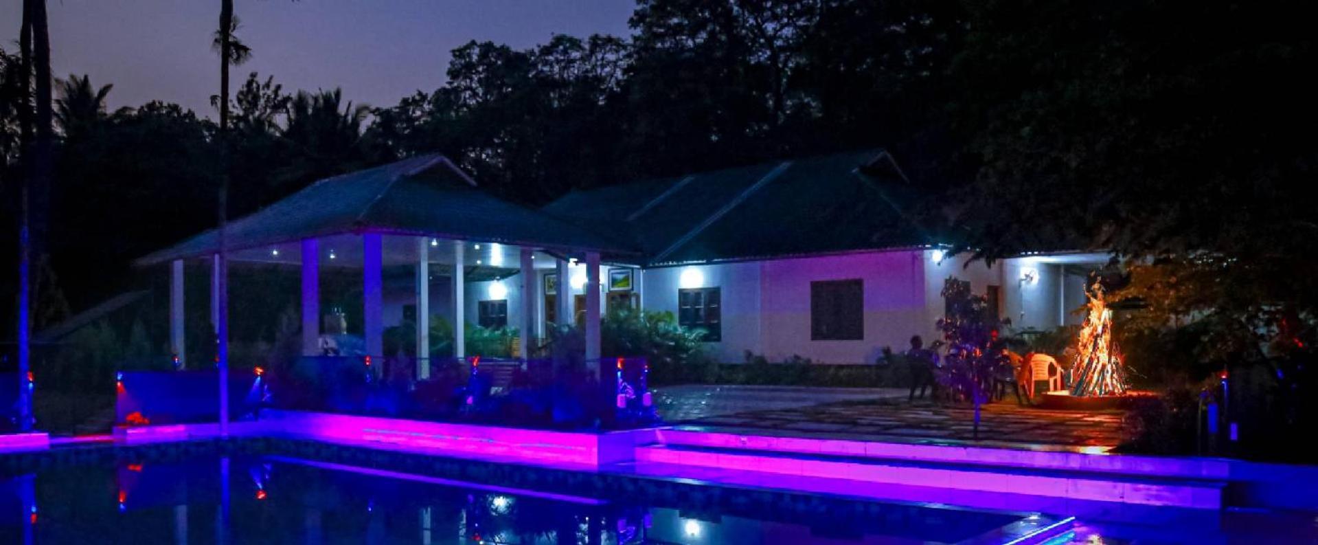 Green Aura Private Villas Sultan Bathery Exterior foto