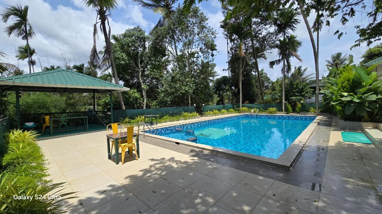 Green Aura Private Villas Sultan Bathery Exterior foto