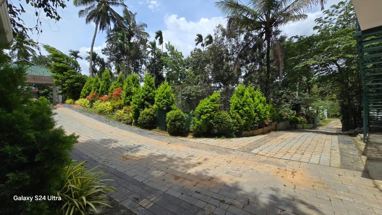 Green Aura Private Villas Sultan Bathery Exterior foto